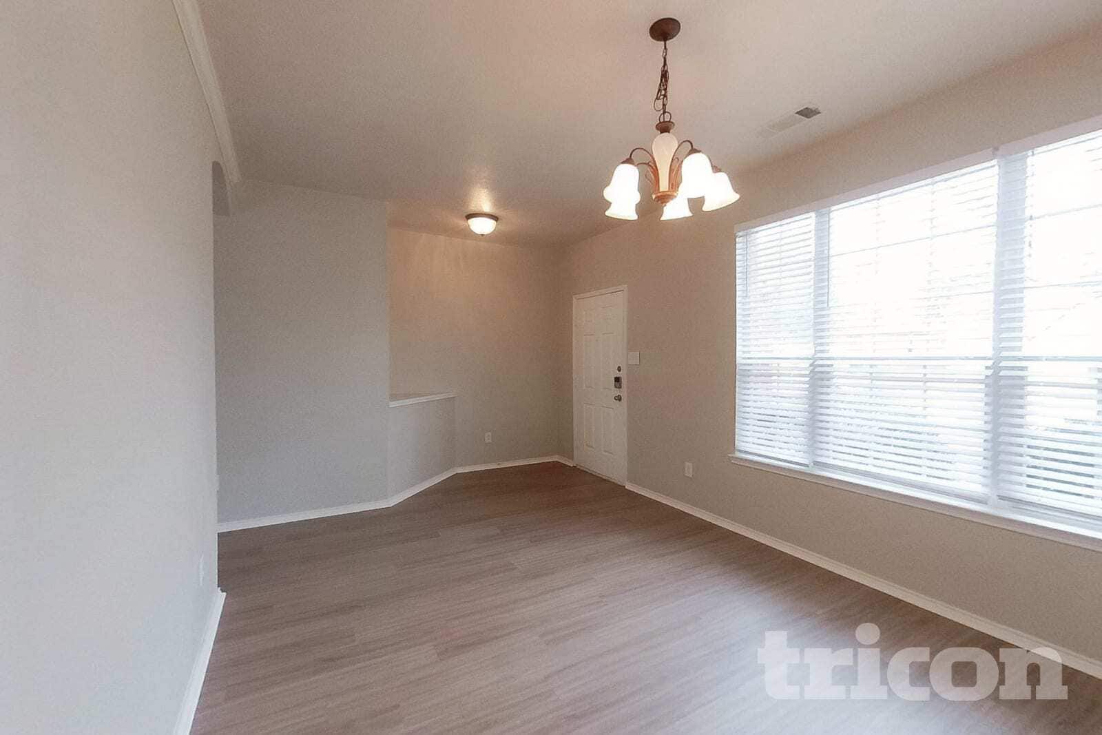 Building Photo - 13124 Settlers Trail