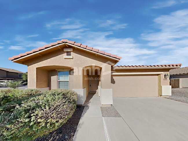 Building Photo - 4592 E Longhorn St