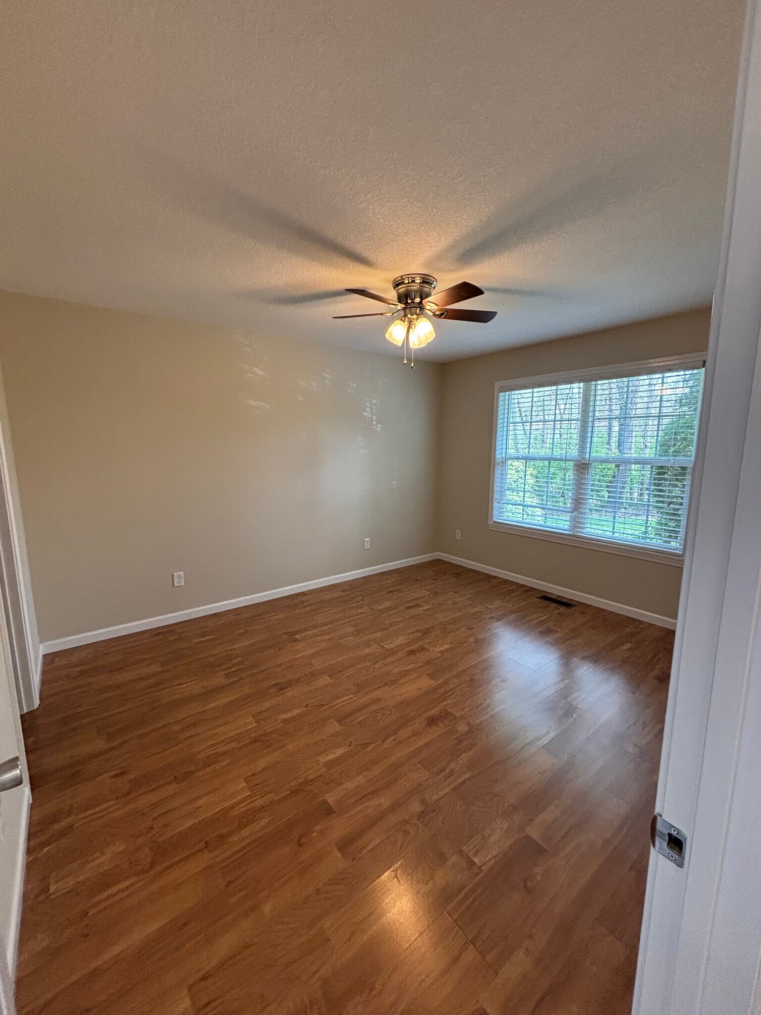 Building Photo - 45 Kaylee Ln