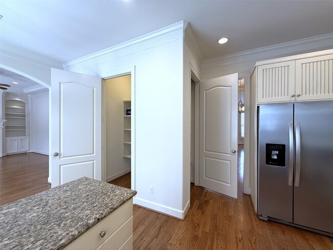 Building Photo - 6338 W Mystic Meadow