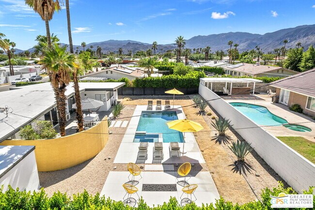 Building Photo - 2267 N San Antonio Rd