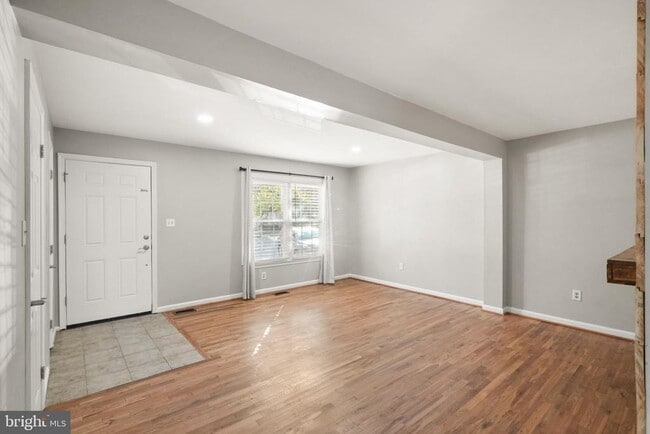 Building Photo - 14984 Cheyenne Way