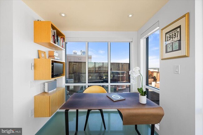 Building Photo - 4750 41st St NW