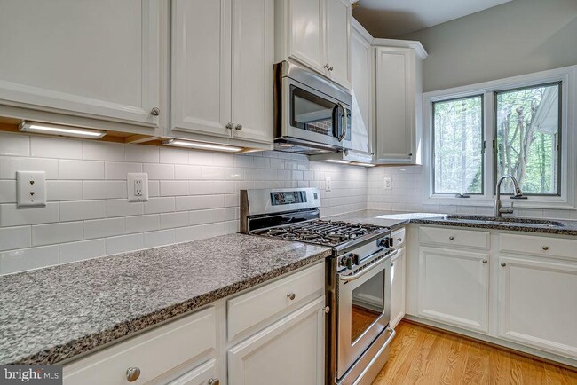 Building Photo - 14035 Vom Hainberg Pl