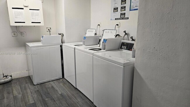 Building Photo - 11005 SW 1st St