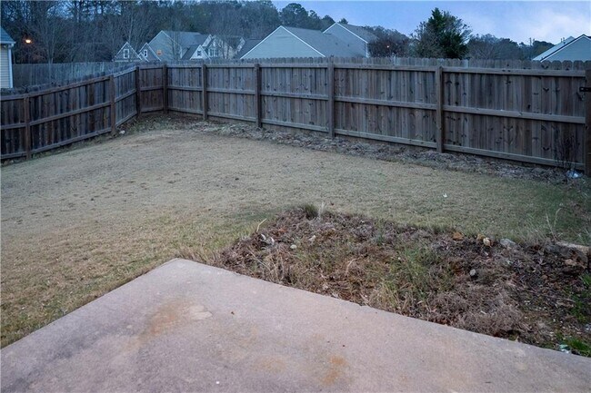 Building Photo - 2581 Southhaven Ln