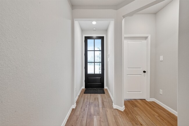 Building Photo - 27306 Ky Cv Ct