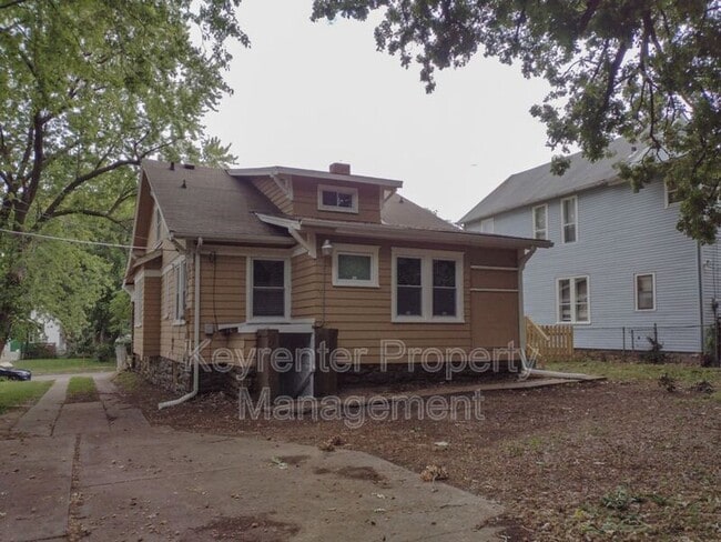 Building Photo - 5716 Virginia Ave