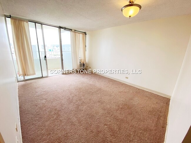 Building Photo - 796 Isenberg St