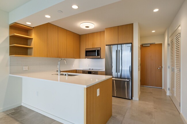 Building Photo - Sky Ala Moana West #1508 - Live in the heart of Honolulu!