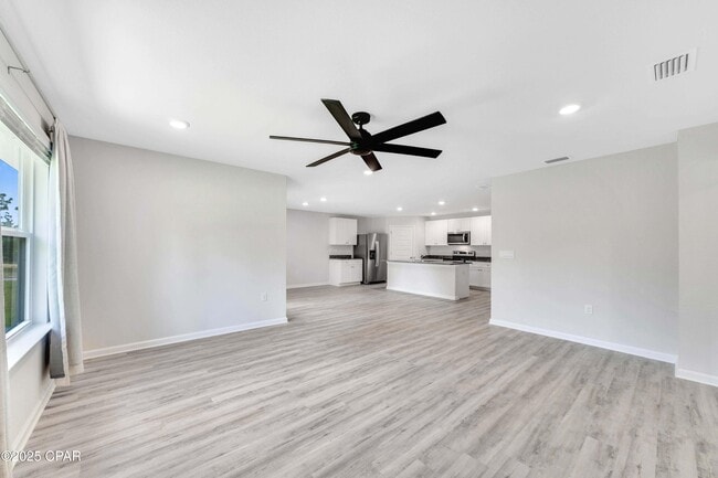 Building Photo - 2304 Aquarius Dr