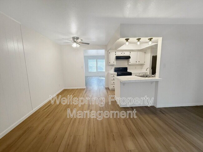 Building Photo - 3251 Mill Springs Dr