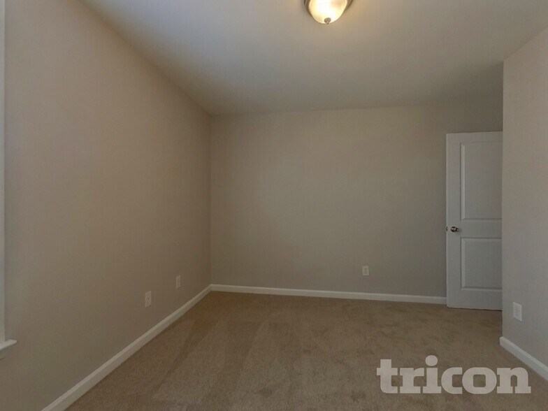 Building Photo - 3562 Willow Meadow Ln