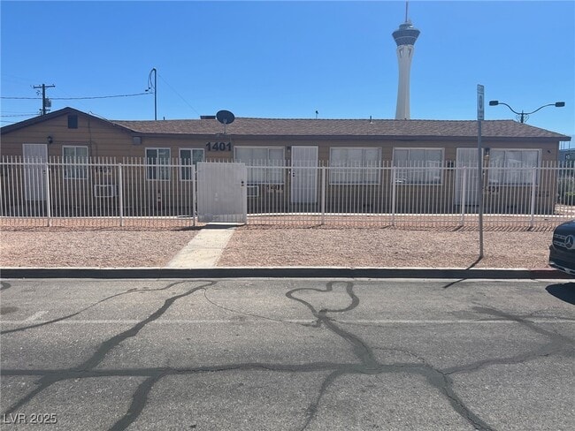 Building Photo - 1401 S Casino Center Blvd