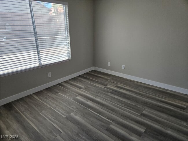 Building Photo - 4719 Cosley Dr