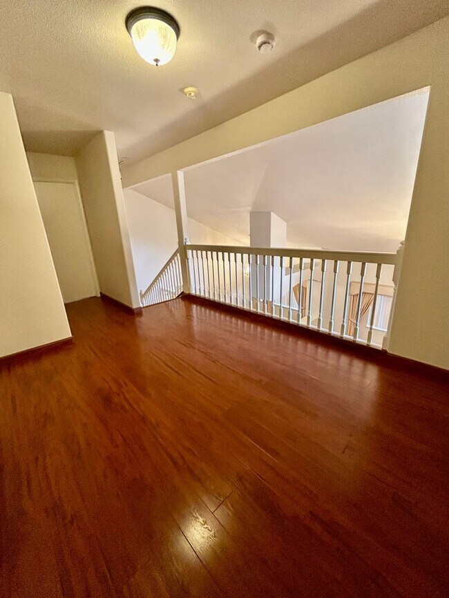 Building Photo - Available on 05/14/26, 2248 sq ft, 4 Bedrooms, 2.5 Baths, 2-car garage at Aeloa Subdivision in Ka...