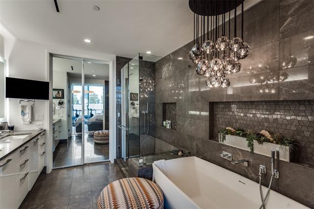 Building Photo - 7901 Windrose Ave.