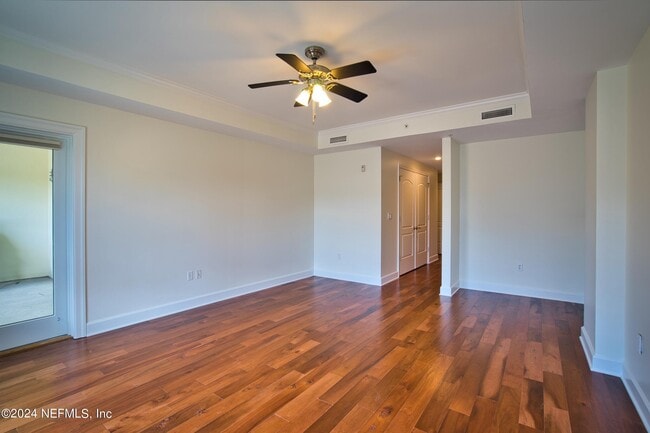 Building Photo - 525 3rd St N