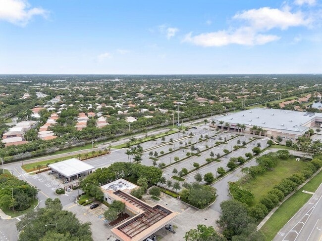 Building Photo - 4708 NW 115th Terrace