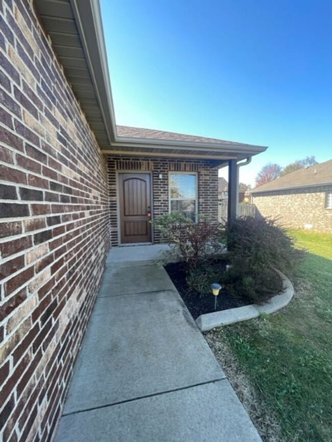 Building Photo - This Gorgeous All Brick and Stone Patio Ho...