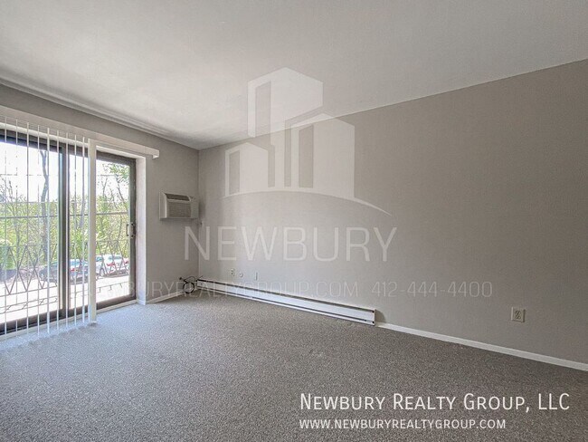 Building Photo - 1459 Poplar St