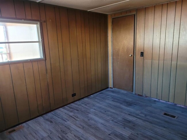 Building Photo - 234 E Yaupon Oak