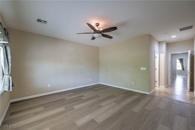Building Photo - 2147 Bannerwood St