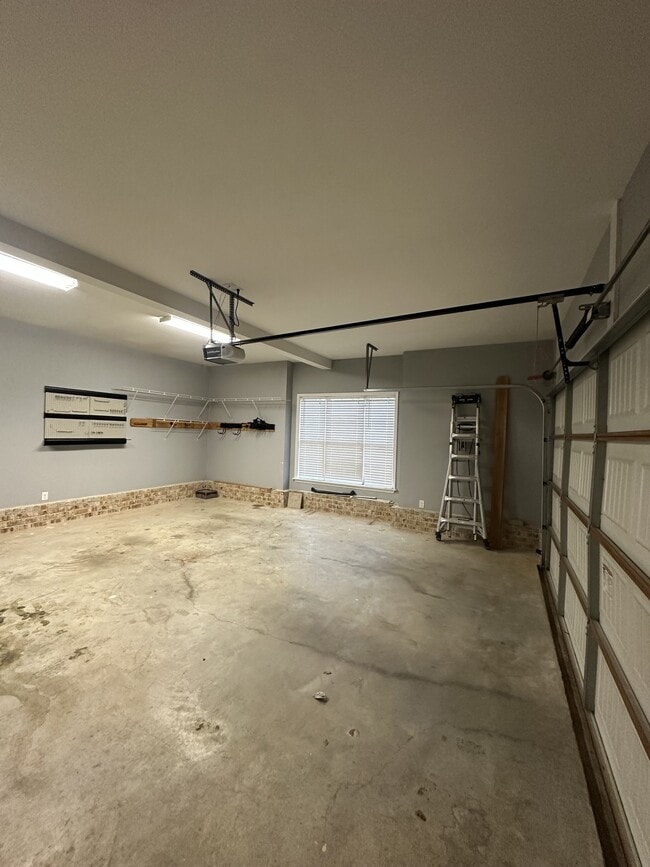 Building Photo - 1817 Atlanta Ave