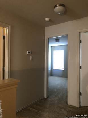 Building Photo - 2910 Candleside Dr