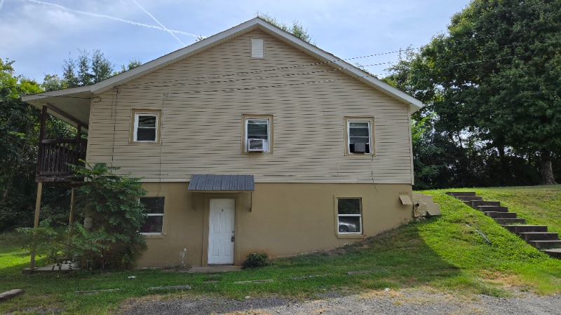 Primary Photo - 1507 Golf Club Ln