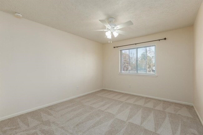 Building Photo - 20357 Fieldtree Dr