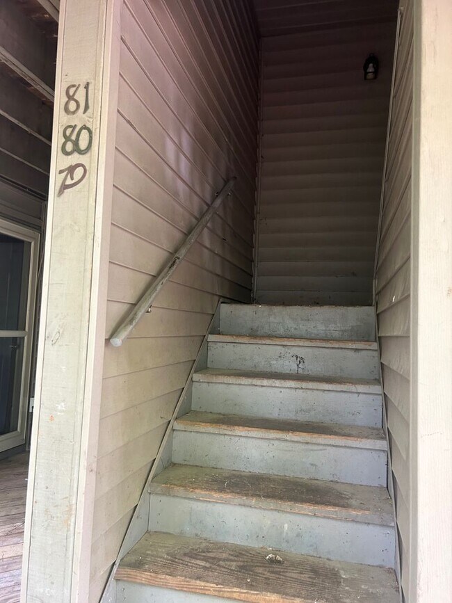 Building Photo - 3609-F-80 Juneau Rd