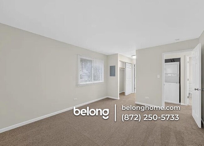 Building Photo - 1420 Stonebridge Cir