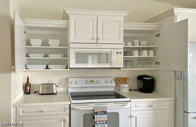 Building Photo - 2790 Cypress Trace Cir