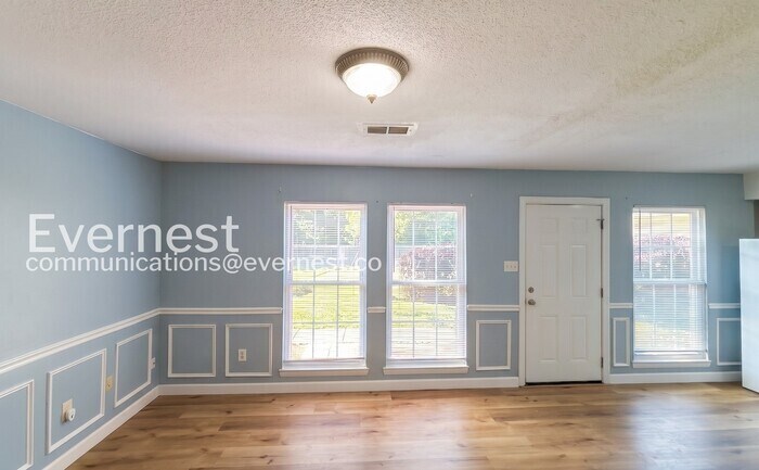 Building Photo - 3966 N Quail Ln