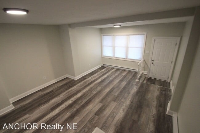Building Photo - 3 br, 1 bath House - 2613 S. 71st St.