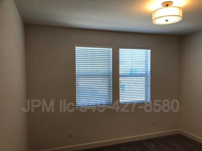 Building Photo - 11196 Grazing Cattle Ln