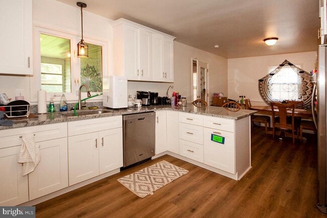 Building Photo - 316 Swarthmore Rd