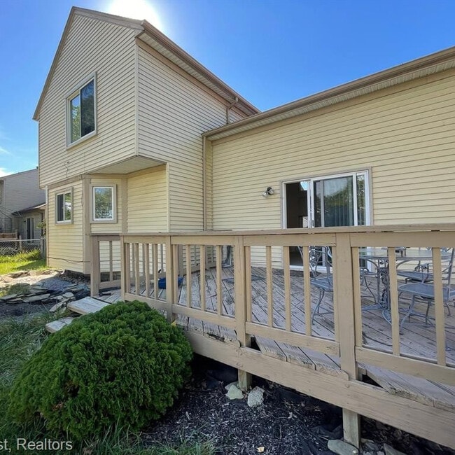 Building Photo - 1438 Rand Rd