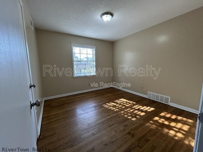 Building Photo - 3201 Longacre Cove