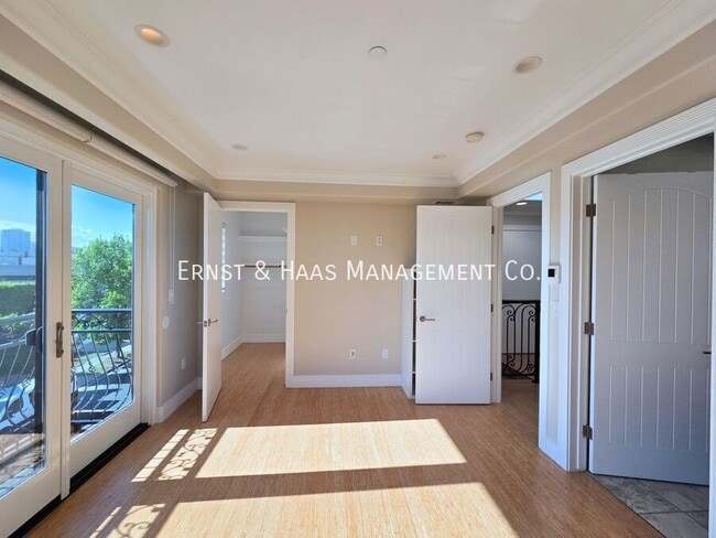 Building Photo - 1848 Benecia Ave