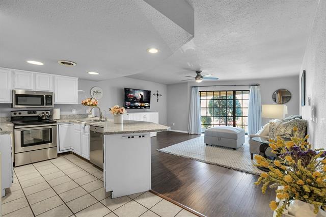 Building Photo - 426 Yacht Club Dr