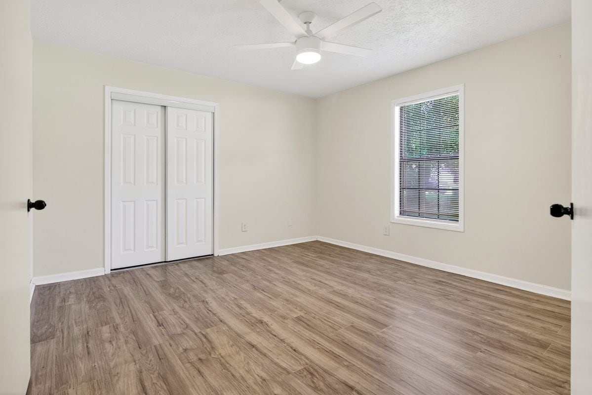 Building Photo - 11525 Matthews Trail