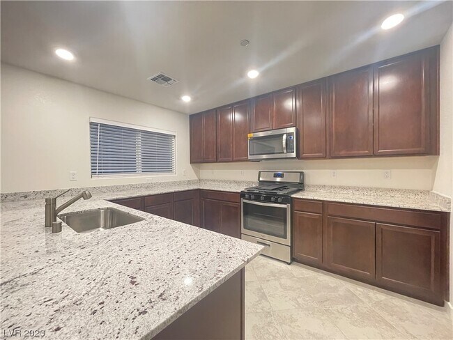 Building Photo - 3565 Pontesei Ln