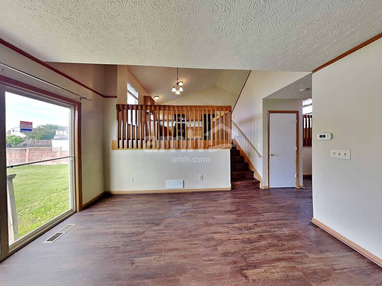 Building Photo - 5448 Longworth Dr