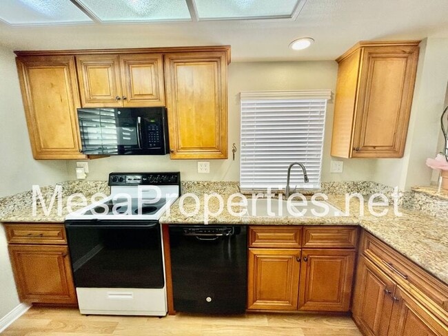 Building Photo - 4342 Ironwood Dr
