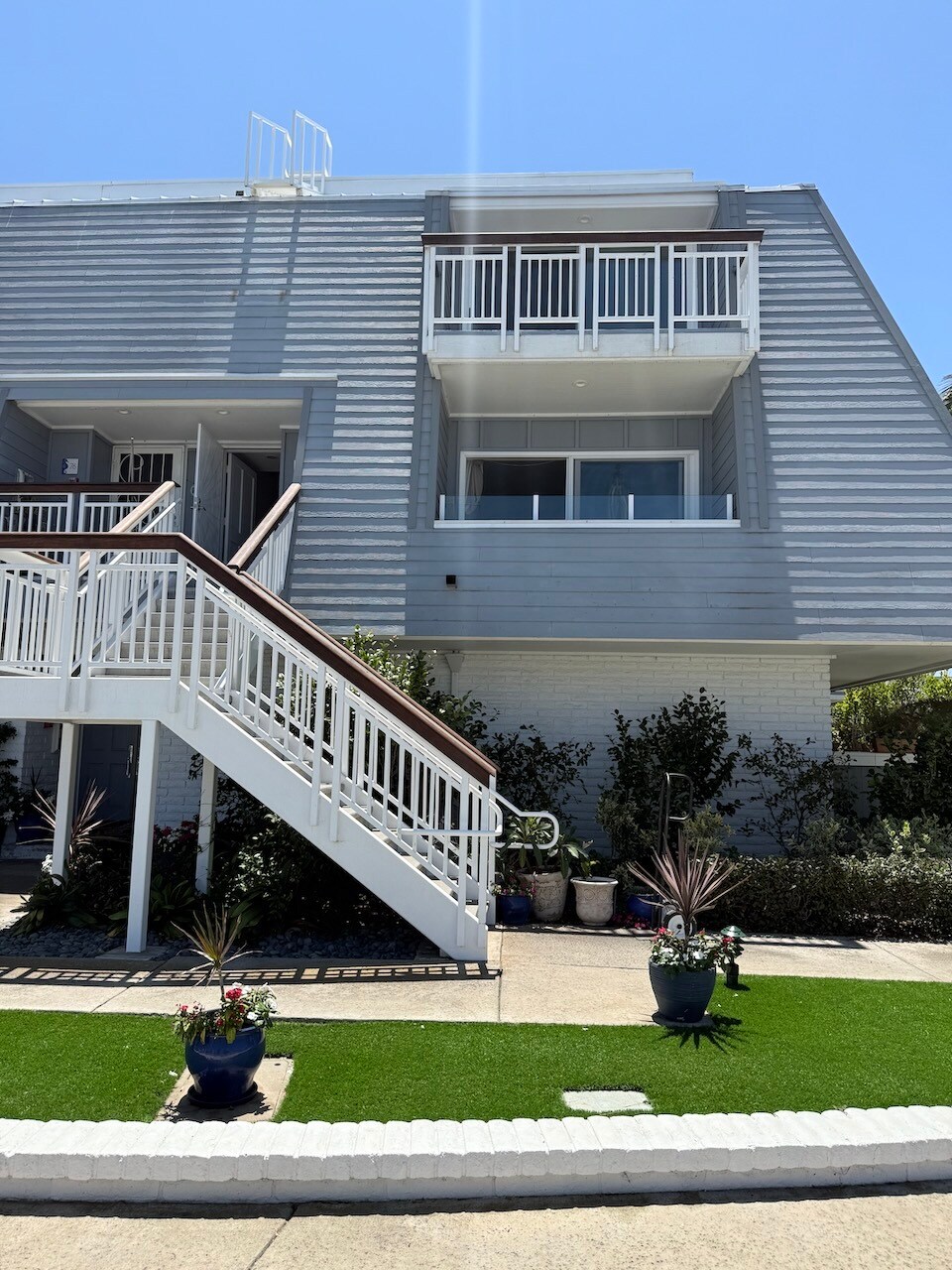 Building Photo - 74 Montego Ct