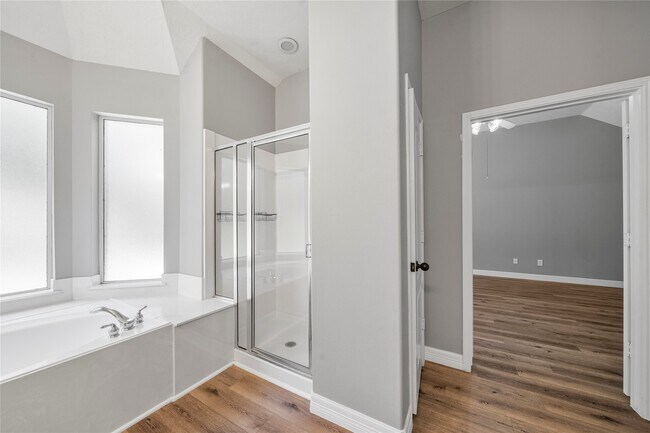 Building Photo - 24910 Crystal Stone Ln