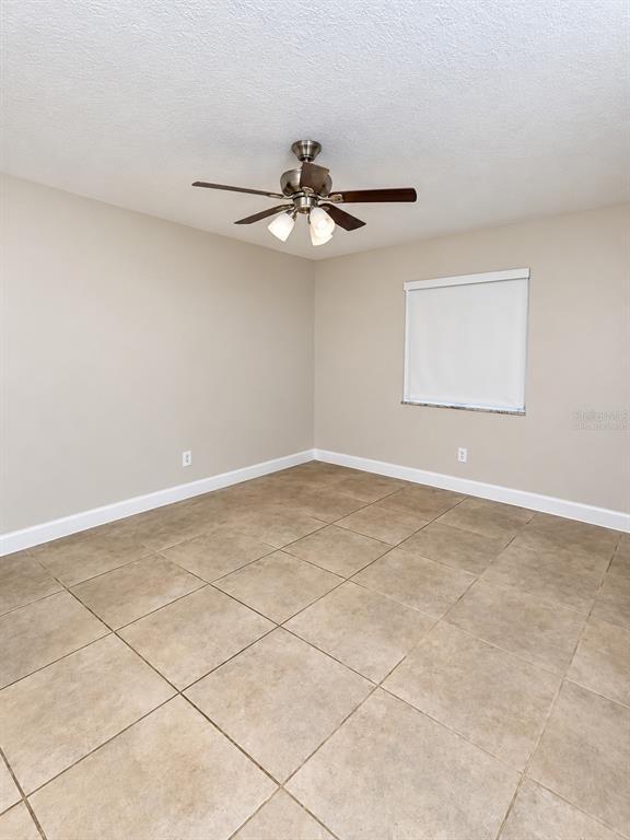 Building Photo - 145 Pinewood Cir