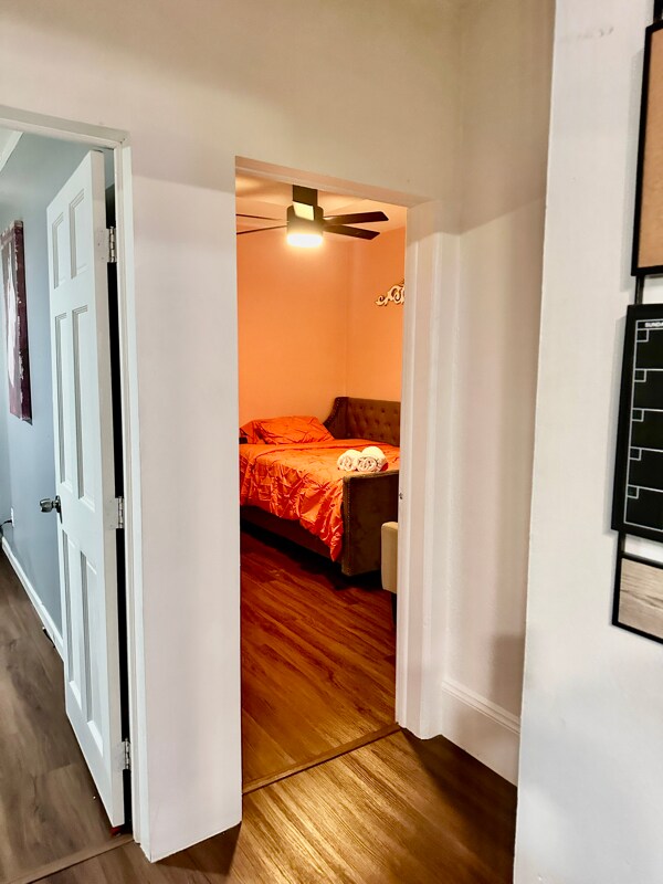 Building Photo - 676 Hampden St